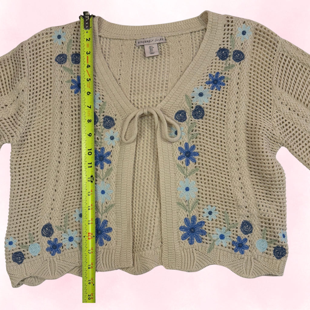 Sincerely Jules Women's Cream Crochet Floral Embroidered Cropped Cardigan – Size L